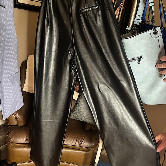 Leather trouser pants in black from the Noli shop. - Picture 1 of 3